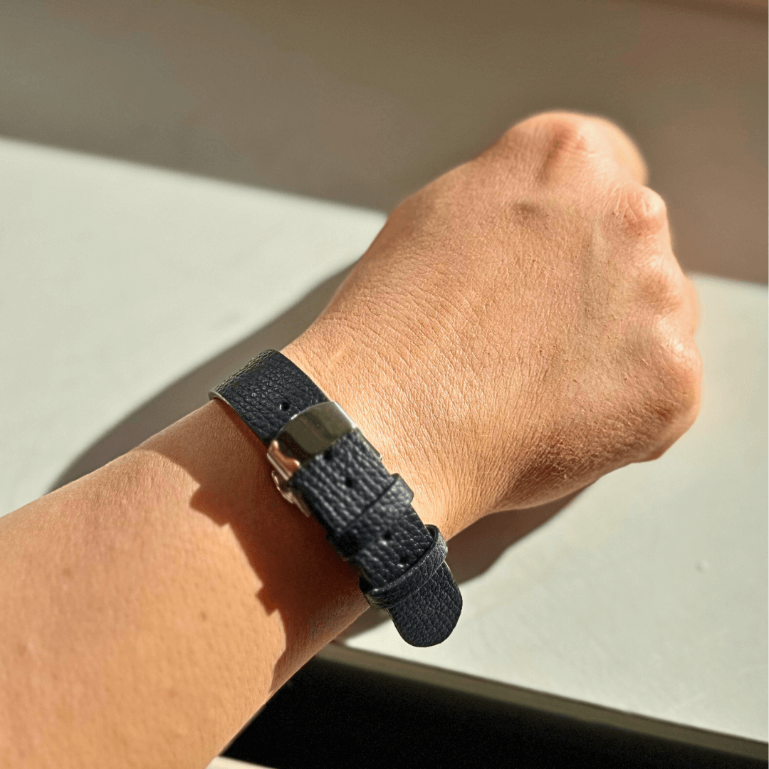 Black Contactless Payment Bracelet, Water resistant