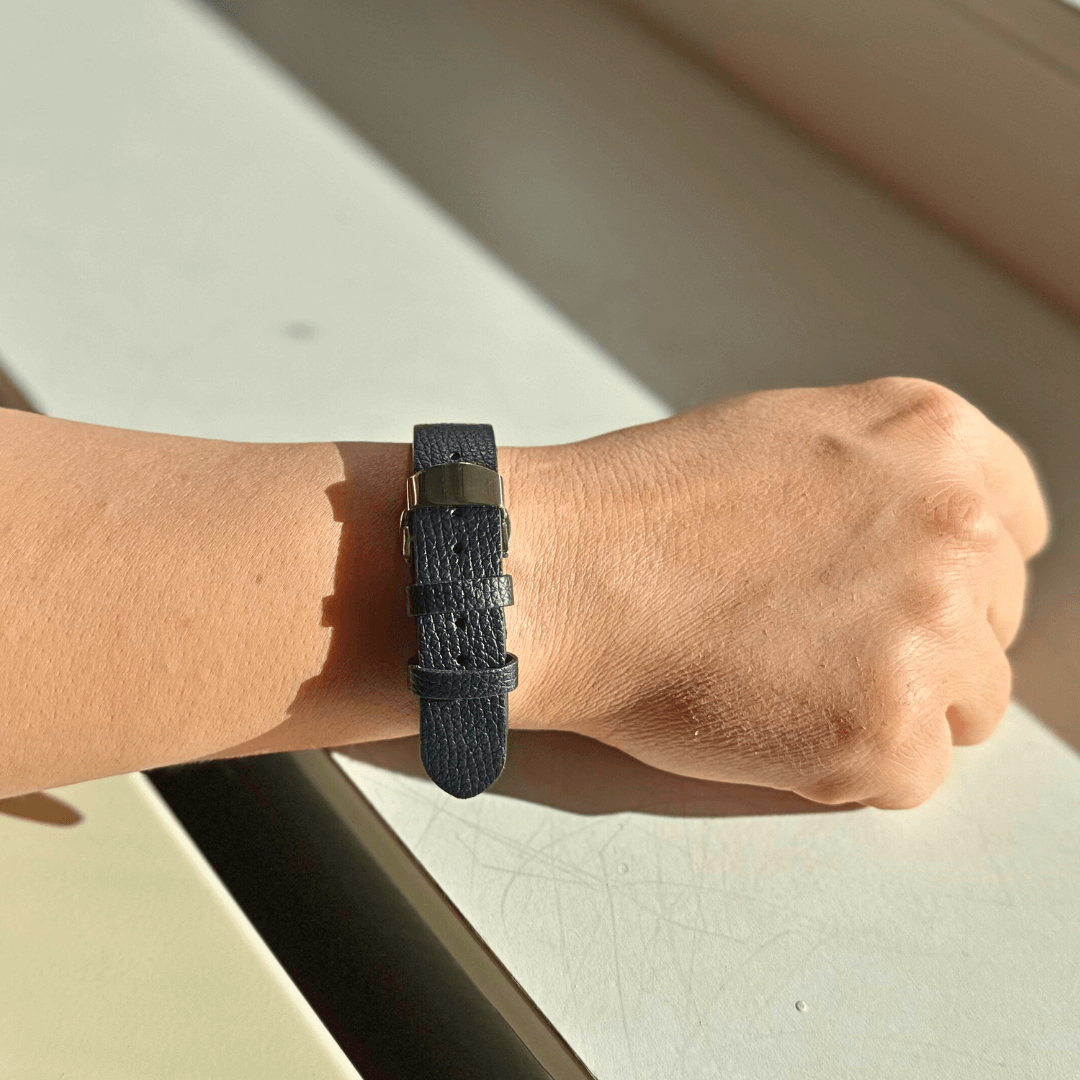 Black Contactless Payment Bracelet, Water resistant